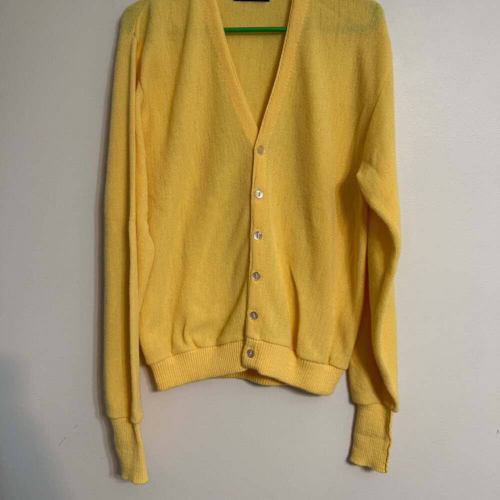 Vintage Pine State Yellow‎ Acrylic Cardigan